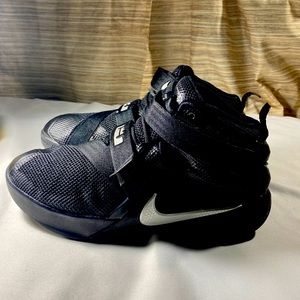 LEBRON JAMES Shoes for Kids - Poshmark